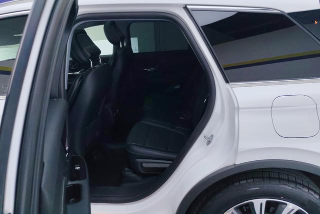 Lincoln Corsair 2022 2.0 T 2 WD — фото 15
