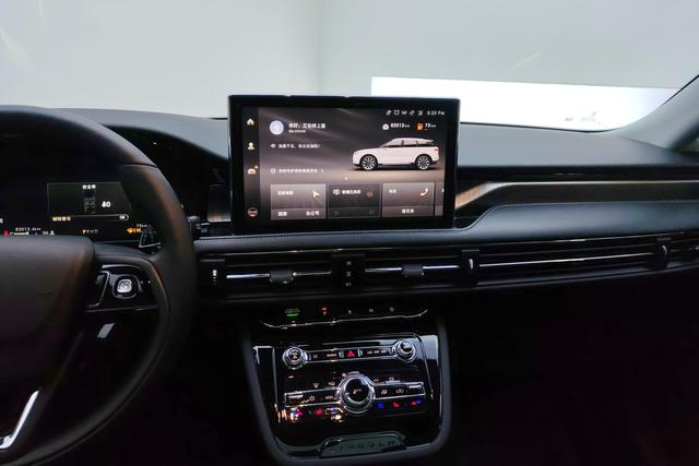 Lincoln Corsair 2022 2.0 T 2 WD — фото 12