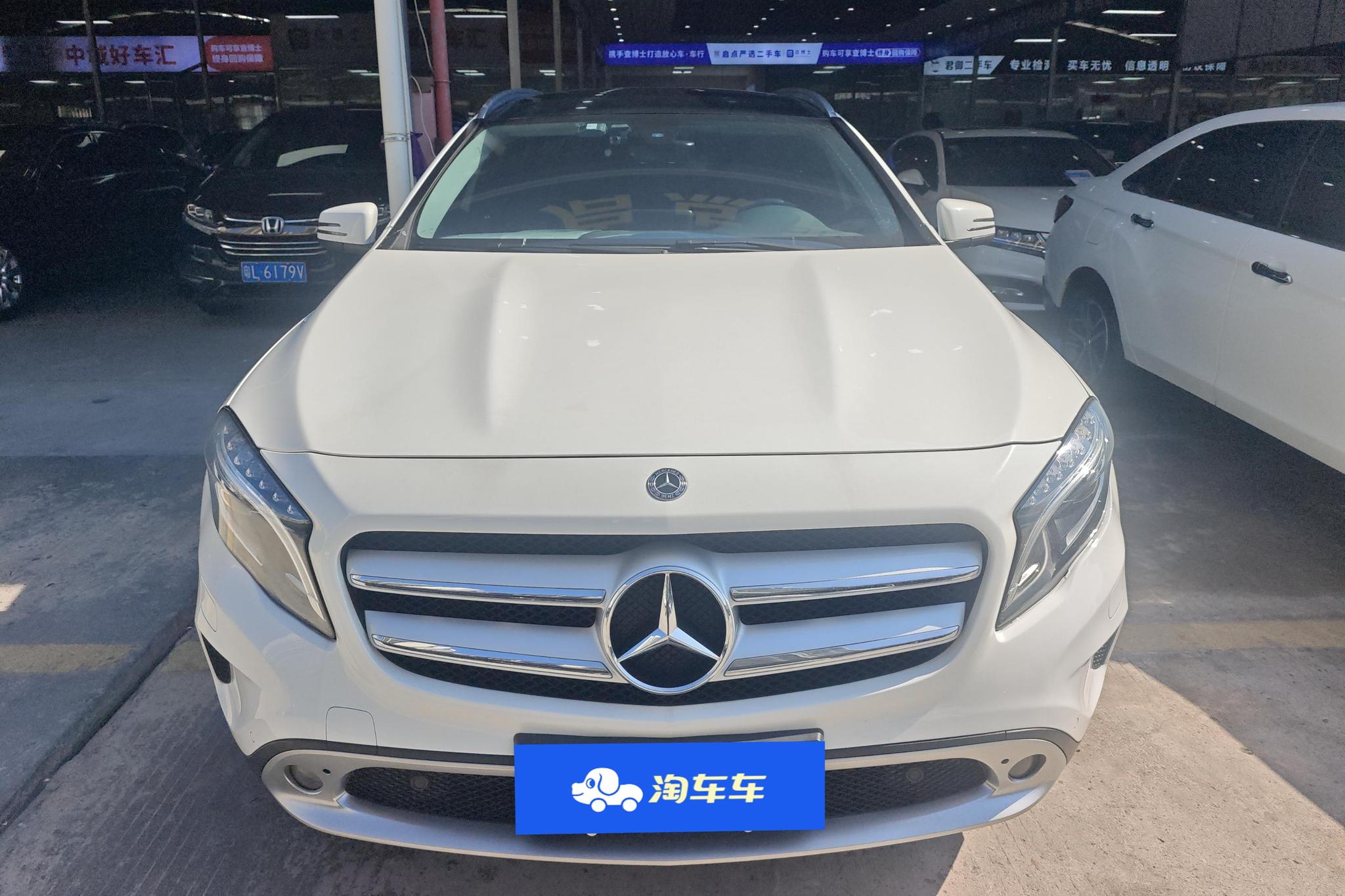 Mercedes-Benz GLA 2017 GLA 220 4MATIC Luxury