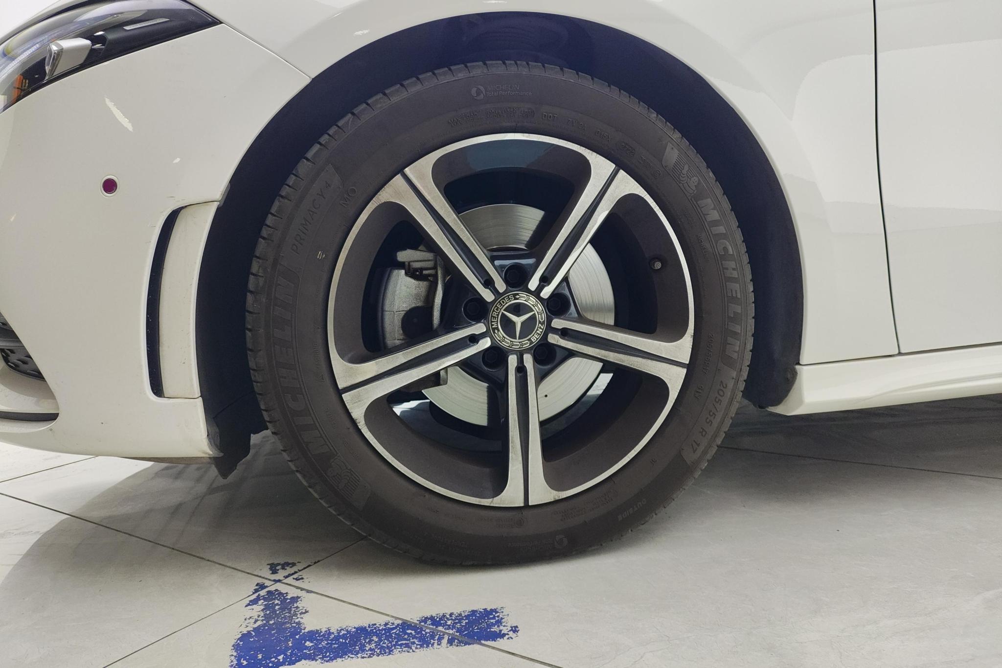 Mercedes-Benz A-Class A 2022 A 200 L Sport Fashion