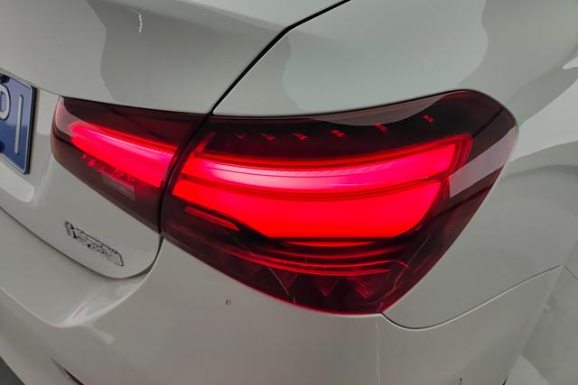 Mercedes-Benz A-Class 2023 A 200 L — фото 10