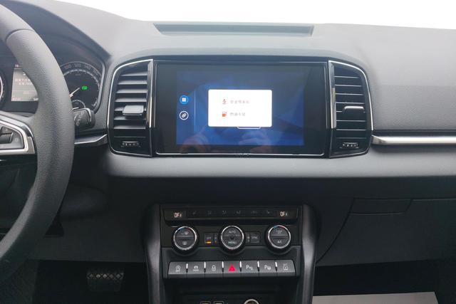 Skoda Karoq 2019 TSI 280 V — фото 13
