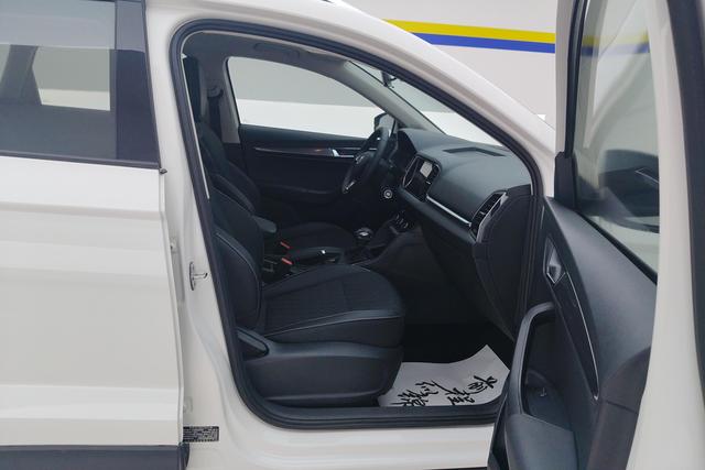 Skoda Karoq 2019 TSI 280 V — фото 15