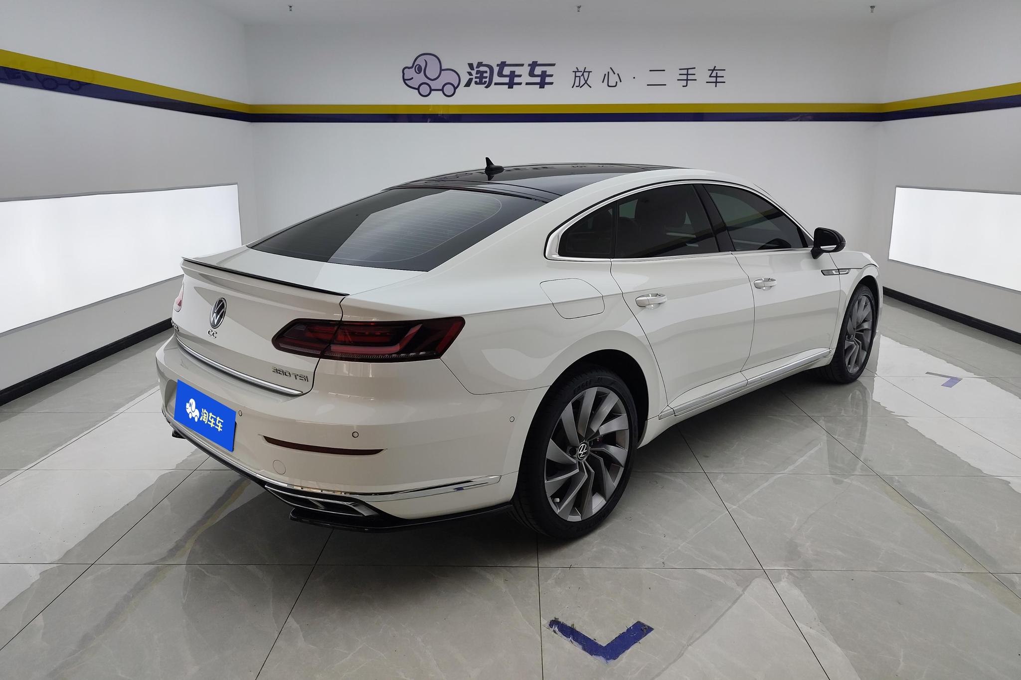 Volkswagen Passat CC CC 2023 380TSI