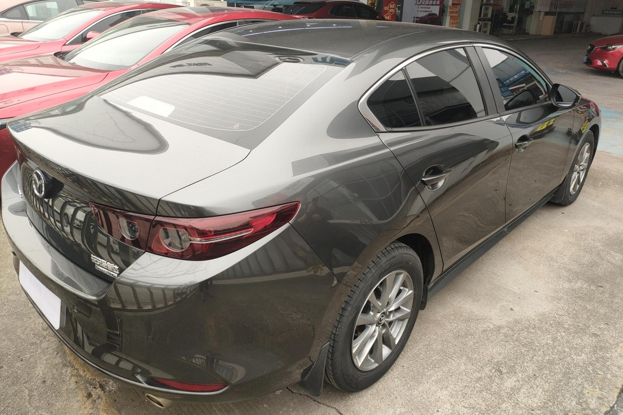 Mazda Mazda3 3 2022 2.0L AT