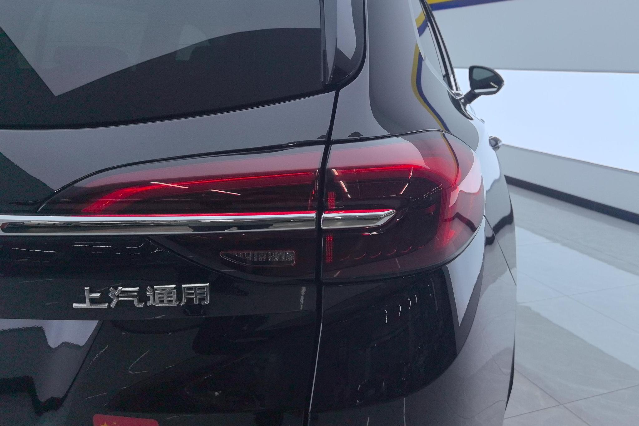 Buick Envision 2023 Plus 652T мест Luxury