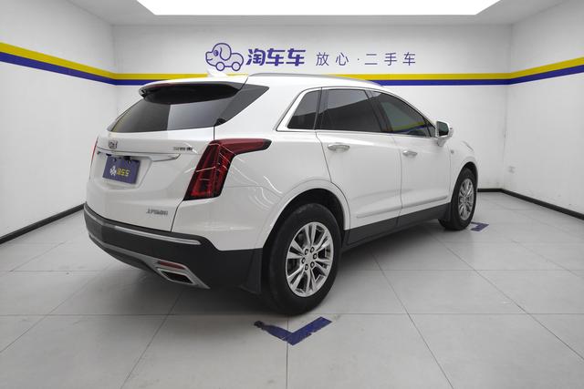 Cadillac XT5 2023 2.0 T 2 WD — фото 3