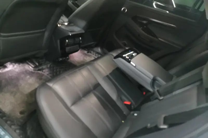 Land Rover Range Rover Evoque — фото 9