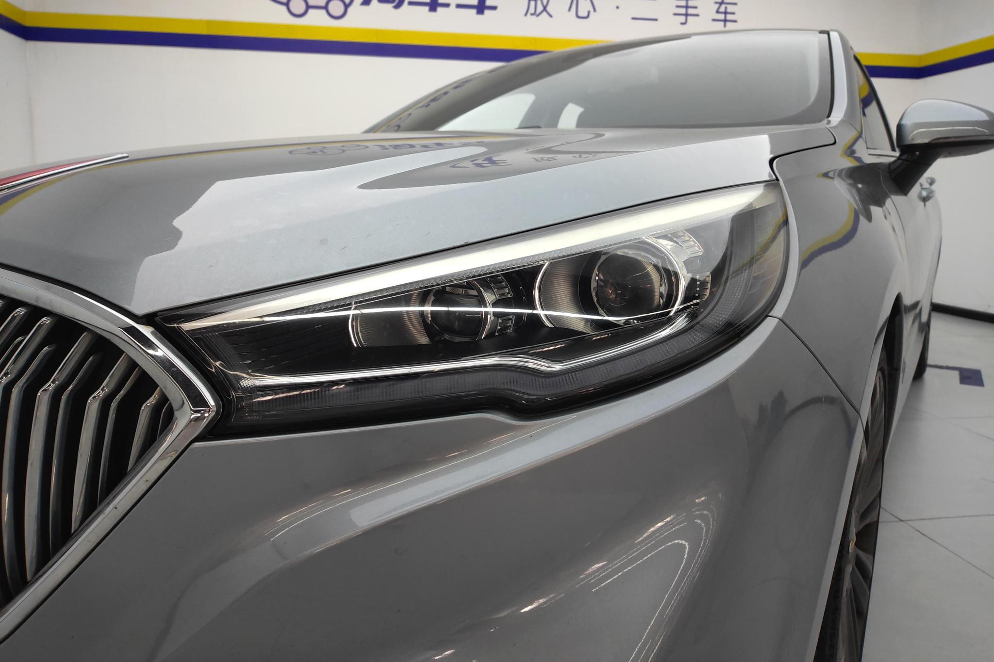 Hongqi H5 2019 30TD