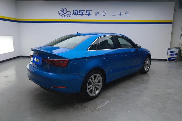 Audi A3 2018 30 Limousine 35 TFSI — фото 3