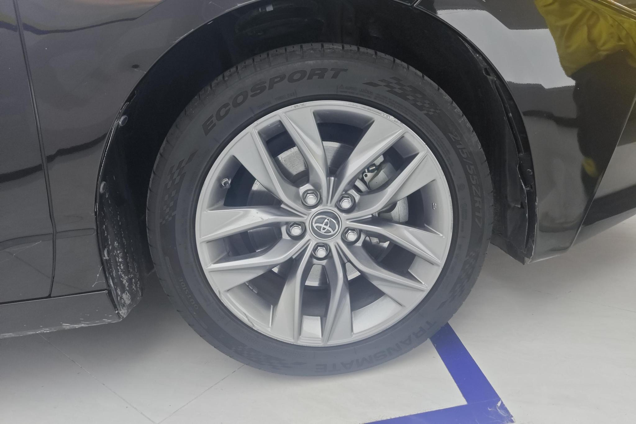 Toyota Avalon 2019 2.0L VI