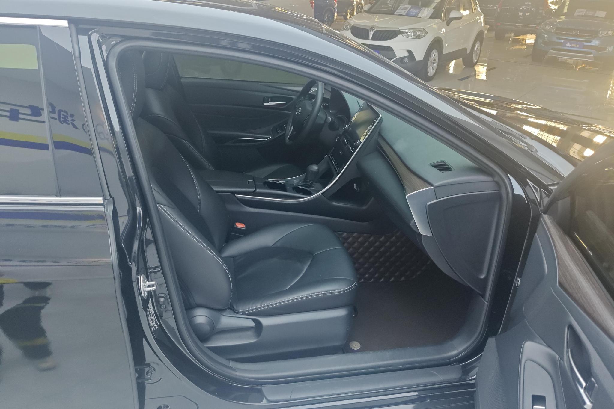 Toyota Avalon 2019 2.0L VI