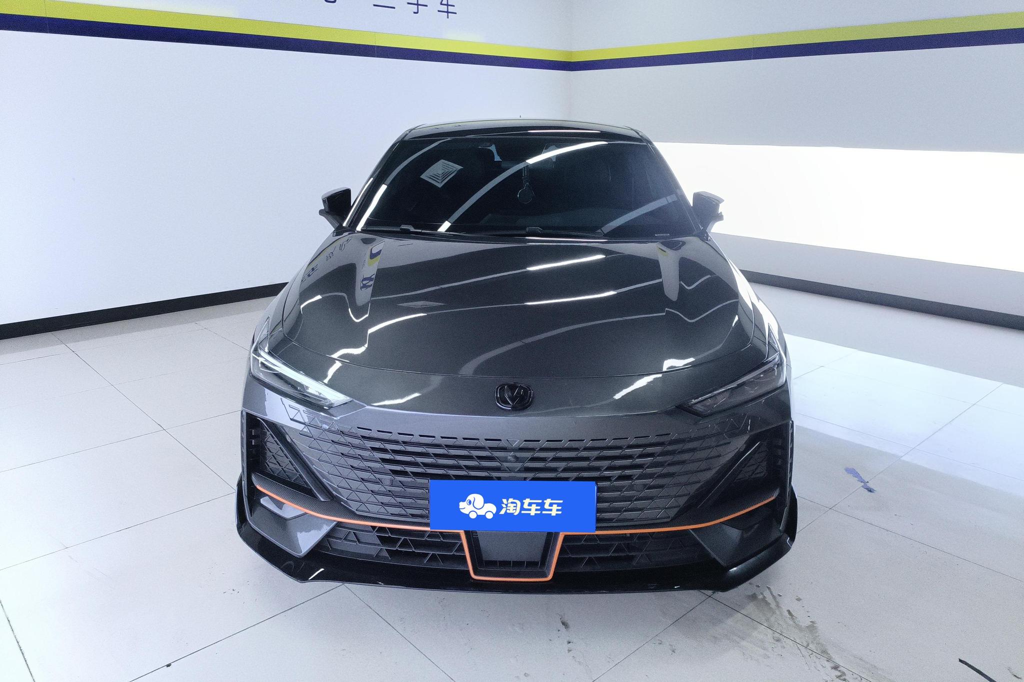 Changan UNI-V 2022 1.5T Sport