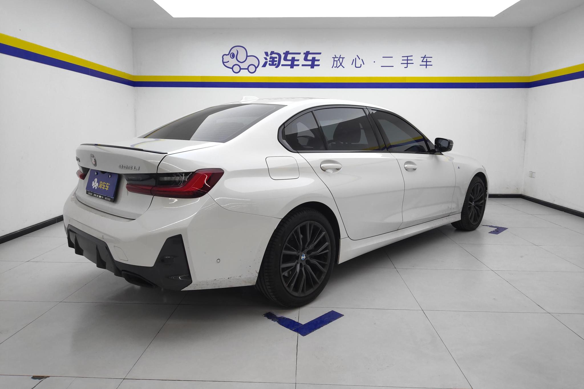 BMW 3 Series 3 2023 325Li M Sport