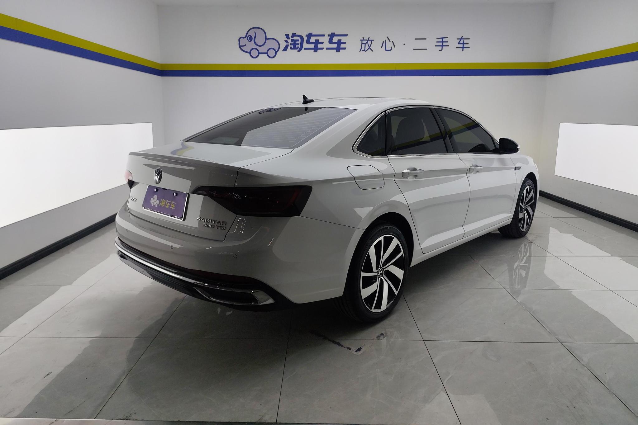 Volkswagen Sagitar 2024 300TSI DSG