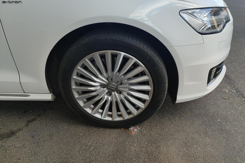 Audi A6L PHEV, фото 10