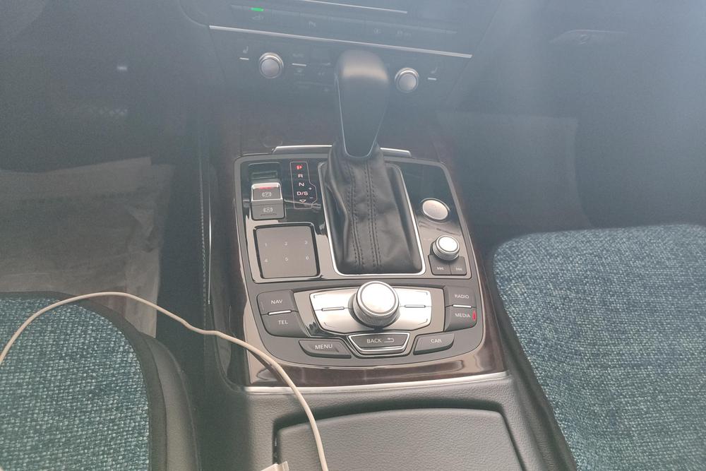 Audi A6L PHEV, фото 4
