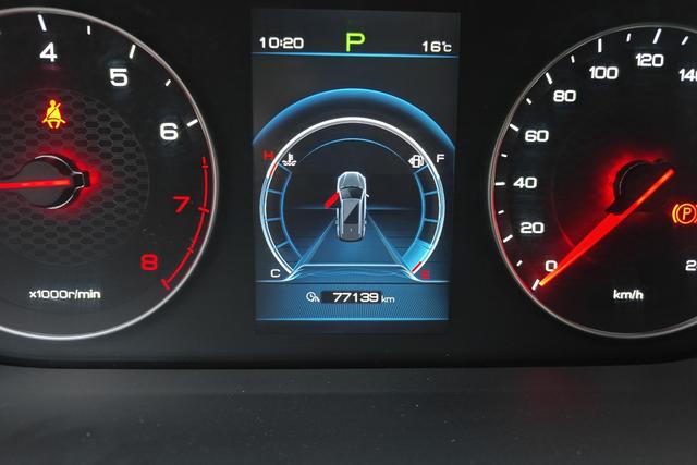 BYD Tang 2019 2.0 T AT Premium 7 VI — фото 12