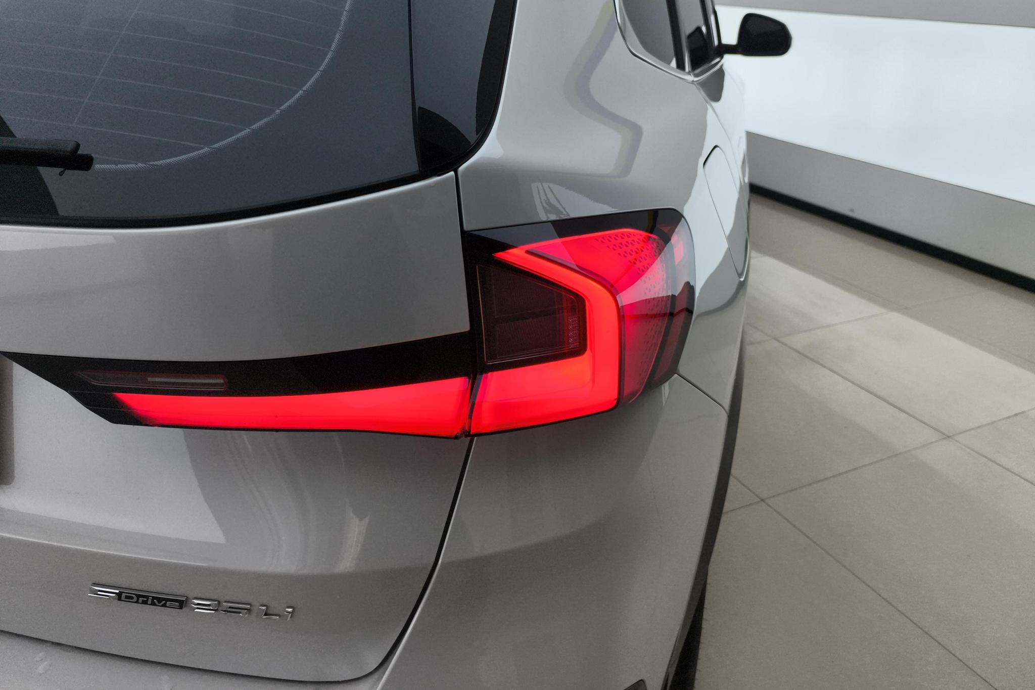 BMW X1 2023 sDrive25Li X