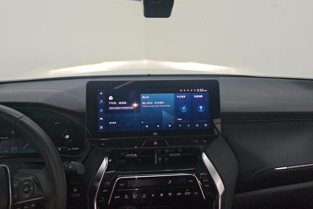 Toyota Venza 2023 2.0 L CVT 2 WD — фото 12