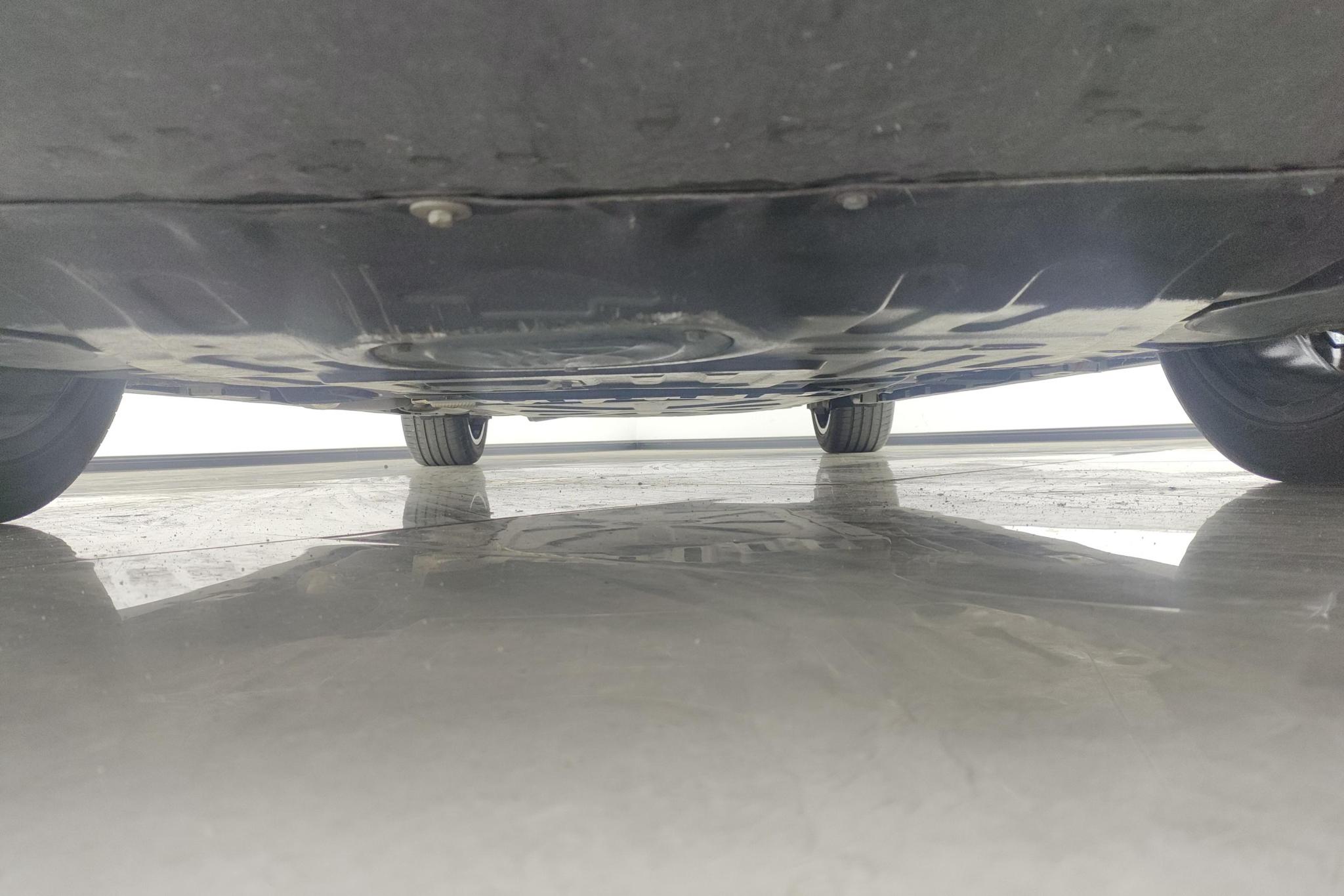 BYD Han DM 2024 DM-i 121KM