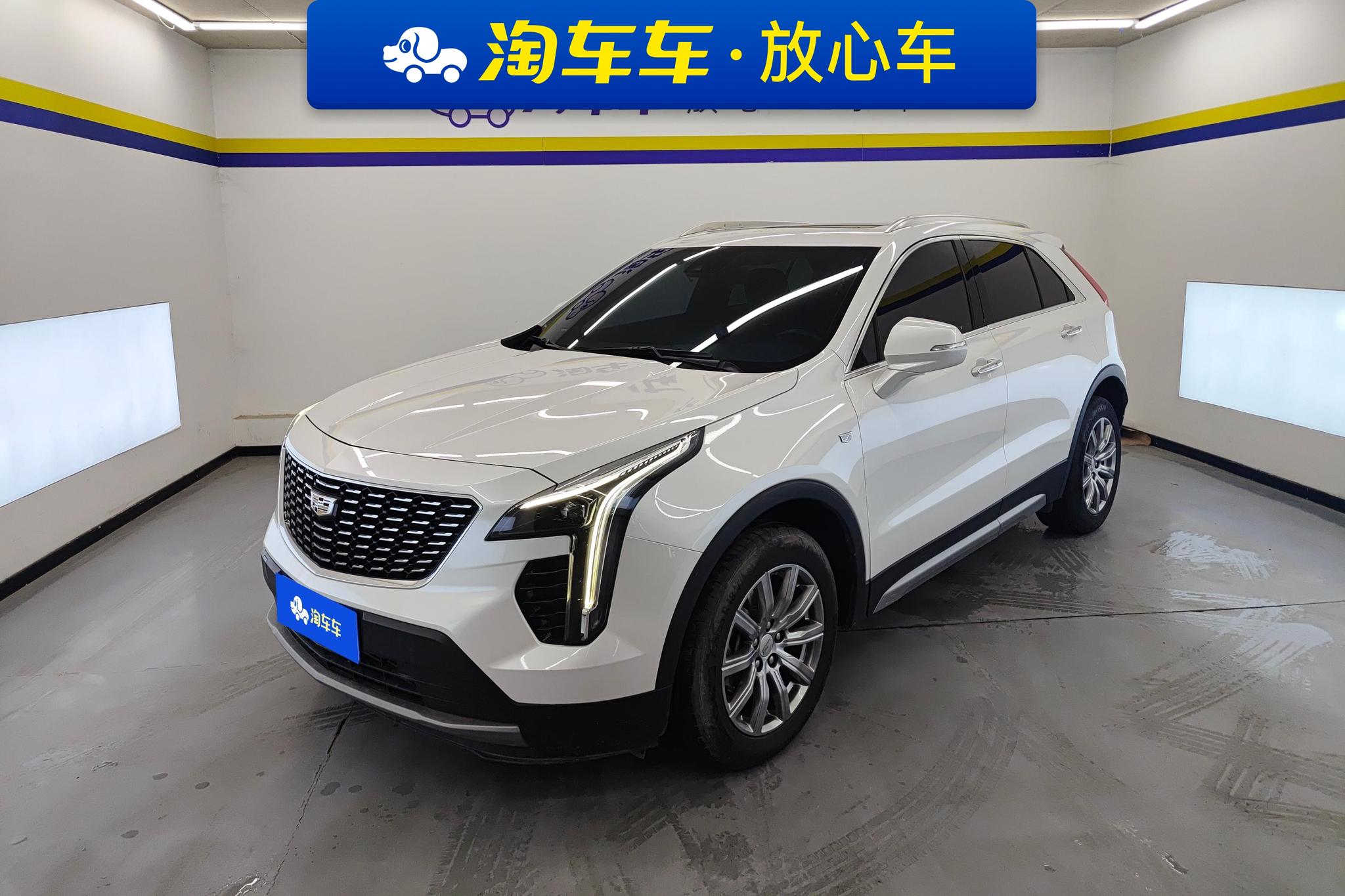 Cadillac XT4