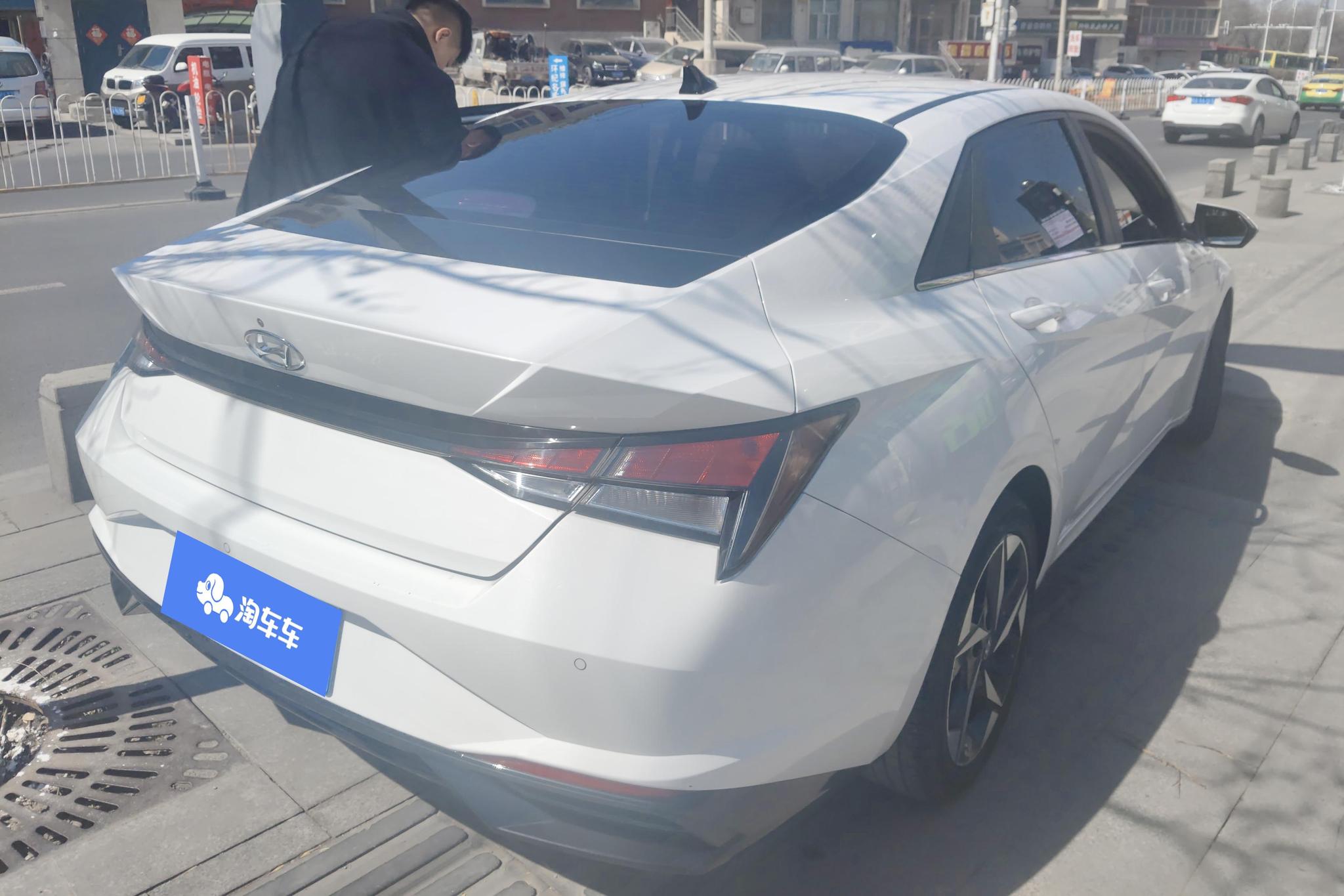 Hyundai Elantra 2022 1.5L CVT GLX Elite