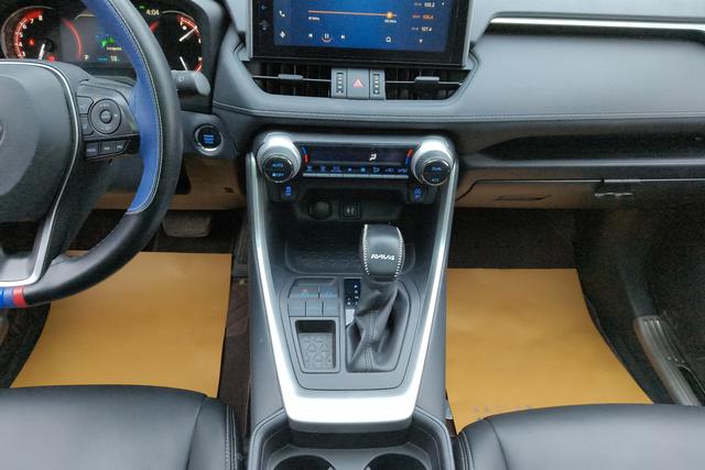 Toyota RAV4 2021 2.0 L CVT 2 WD — фото 8