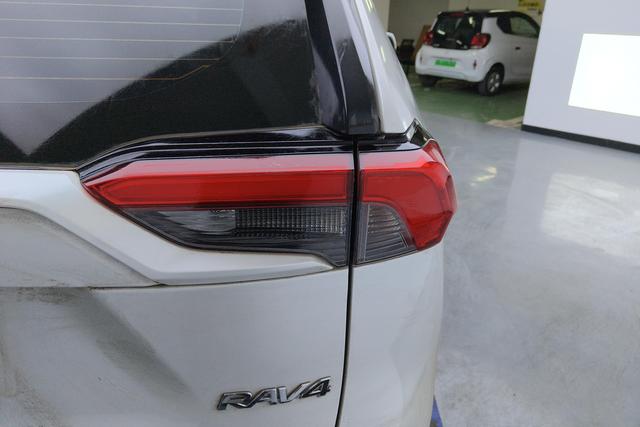 Toyota RAV4 2021 2.0 L CVT 2 WD — фото 5