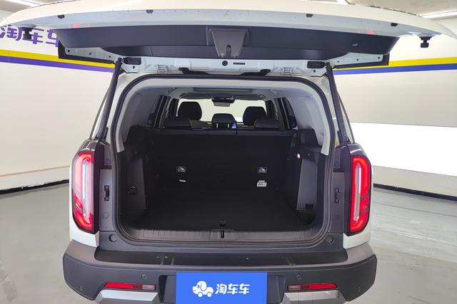 BAIC BJ30 2024 1.5 T DHT — фото 17