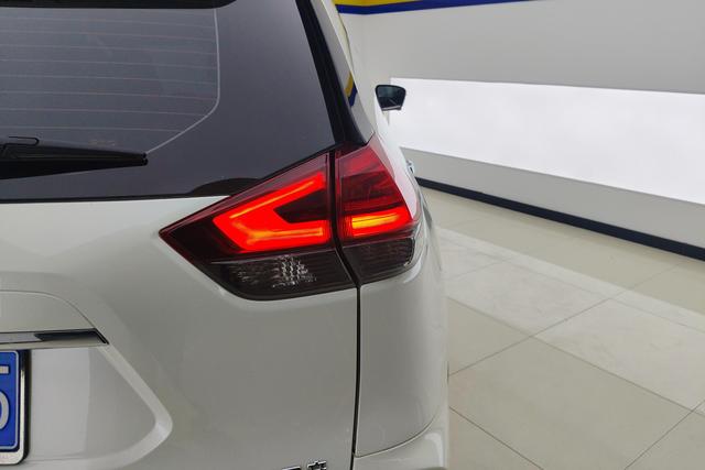 Nissan X-Trail 2021 2.5 L XL ITS CVT 4 WD — фото 5