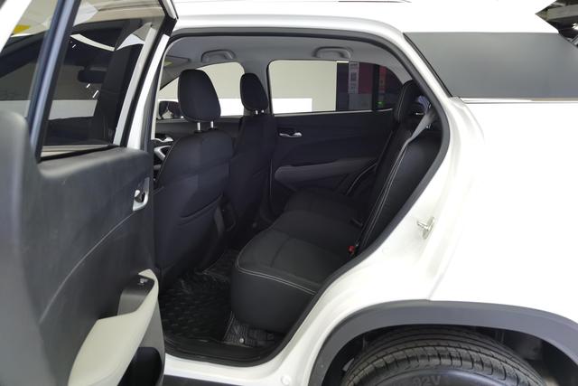 Wuling Baojun 510 2019 1.5 L CVT VI — фото 16