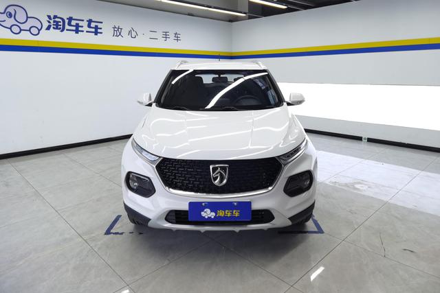 Wuling Baojun 510 2019 1.5 L CVT VI — фото 2