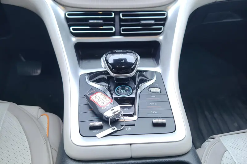 BYD Song Pro — фото 10