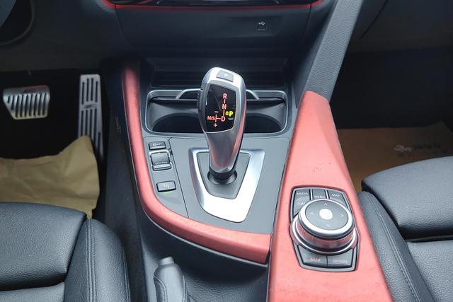 BMW 3 Series GT 2019 — фото 14