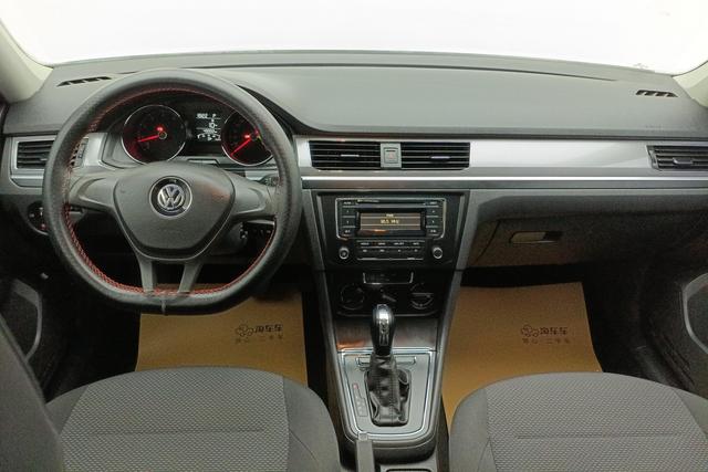 Volkswagen Bora 2018 — фото 12