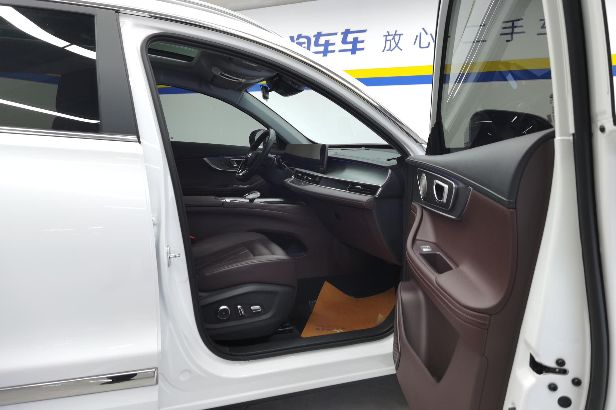 Chery 8 PRO 2024 Champion 390T 5 мест