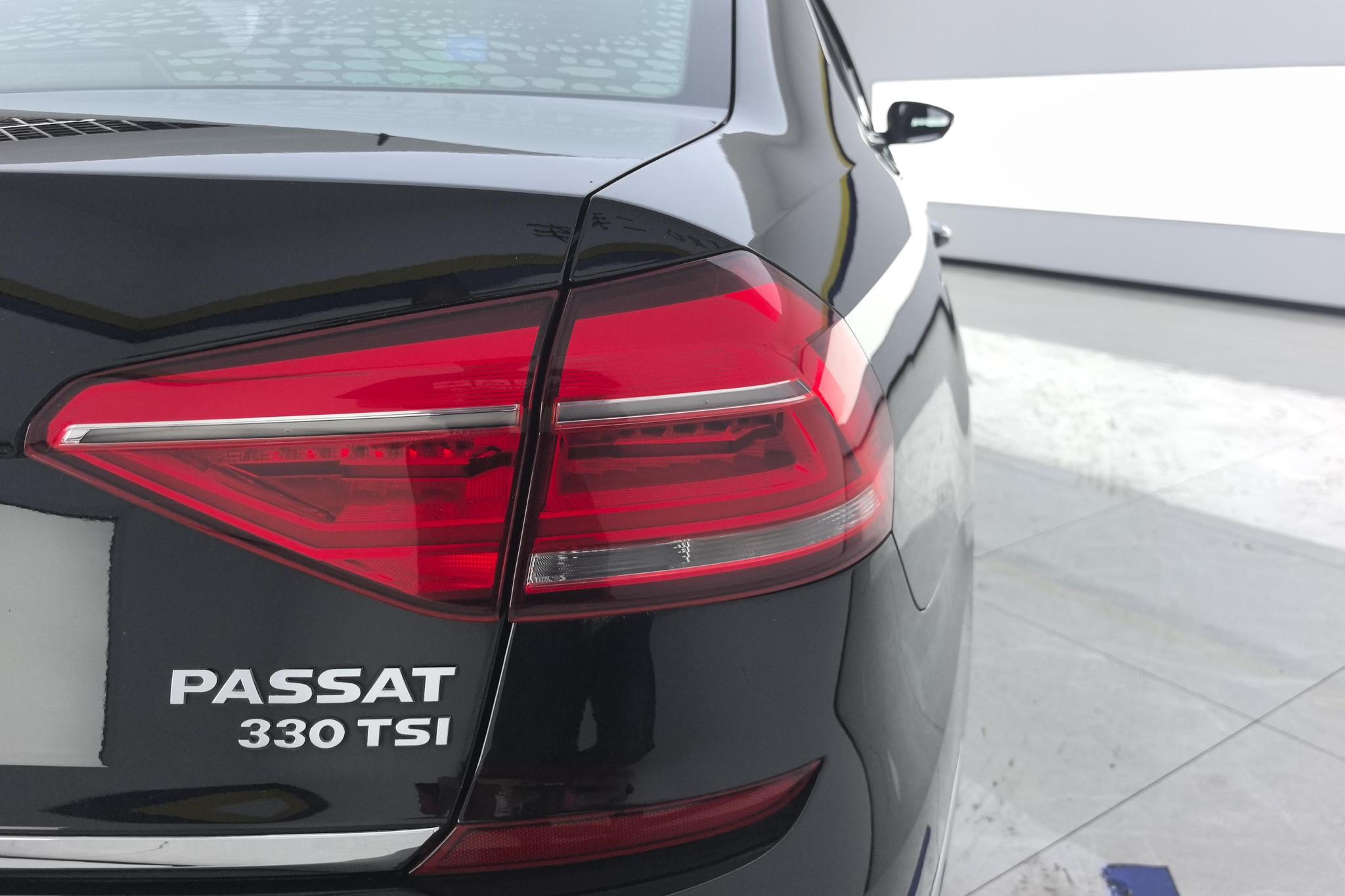 Volkswagen Passat 2017 330TSI DSG