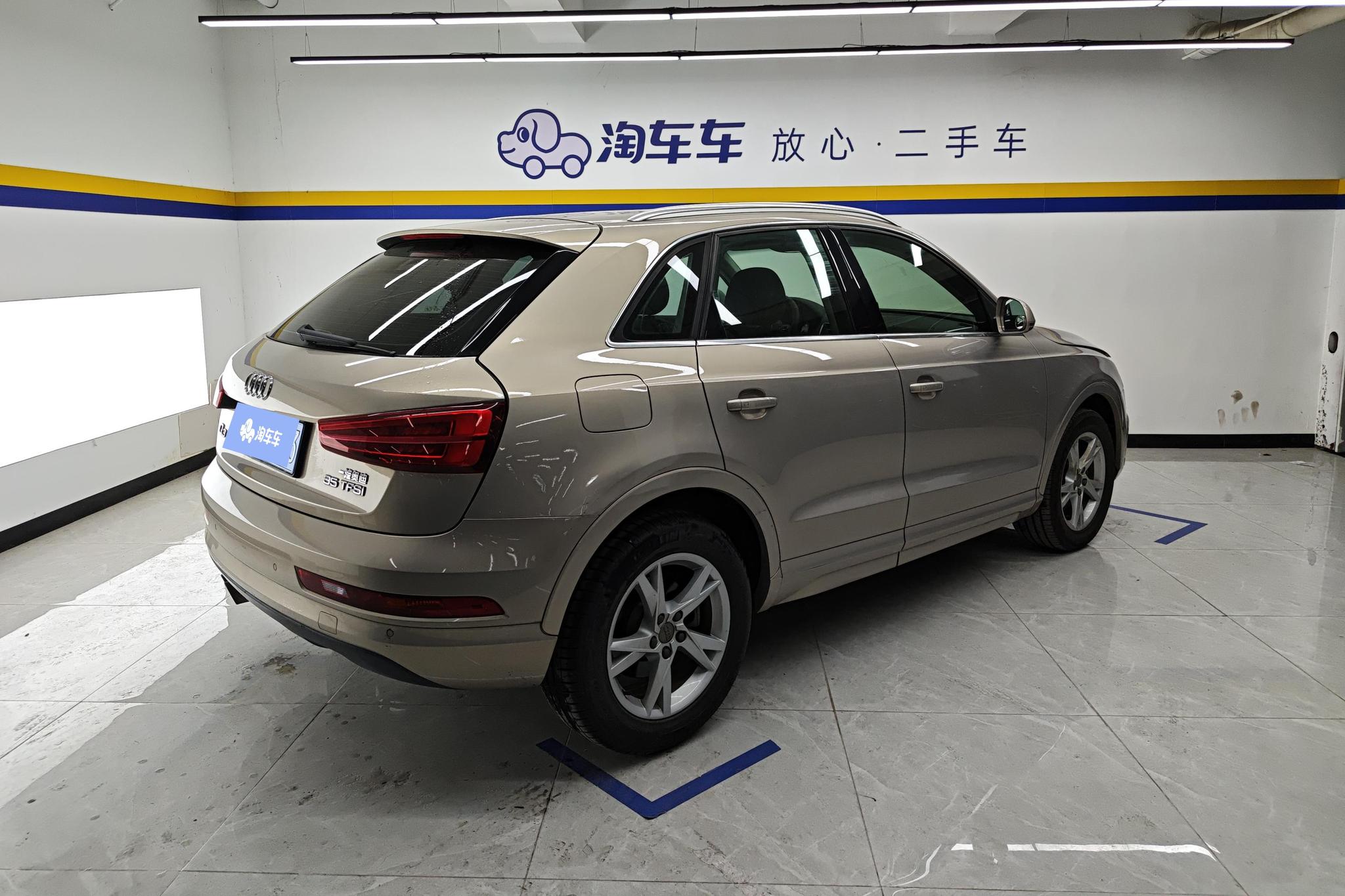 Audi Q3 2017 35 TFSI Fashion