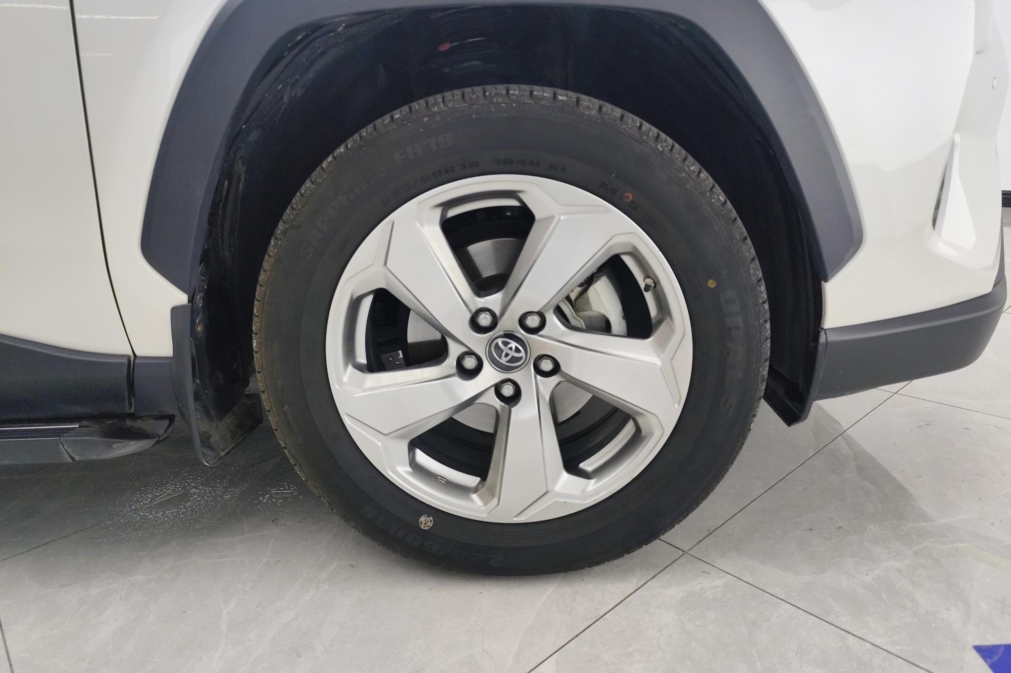 Toyota RAV4 2020 2.0L CVT