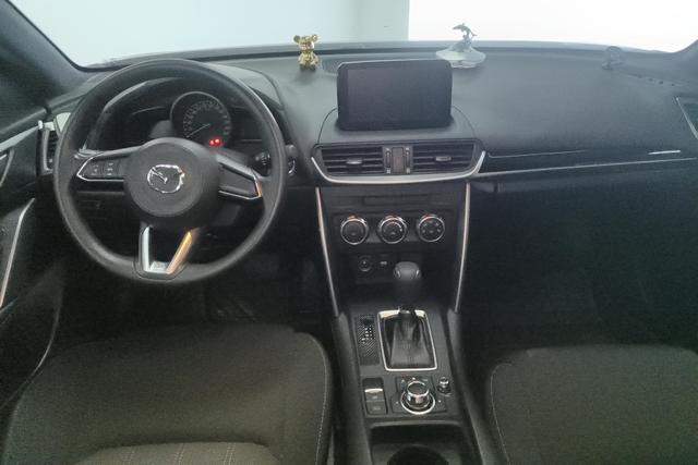 Mazda CX-4 2018 2.0 L AT 2 WD V — фото 11