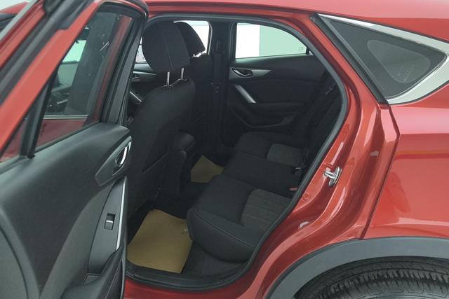 Mazda CX-4 2018 2.0 L AT 2 WD V — фото 15
