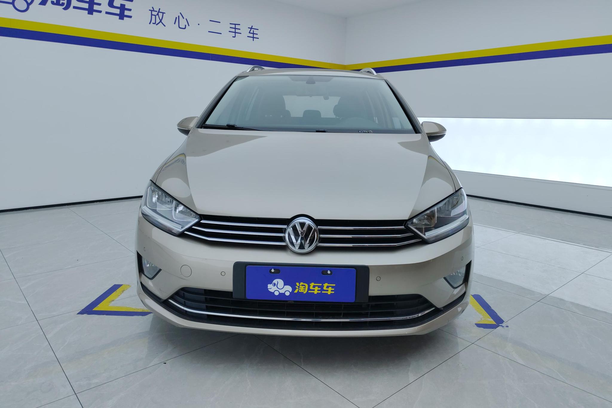 Volkswagen Golf · 2016 230TSI AT