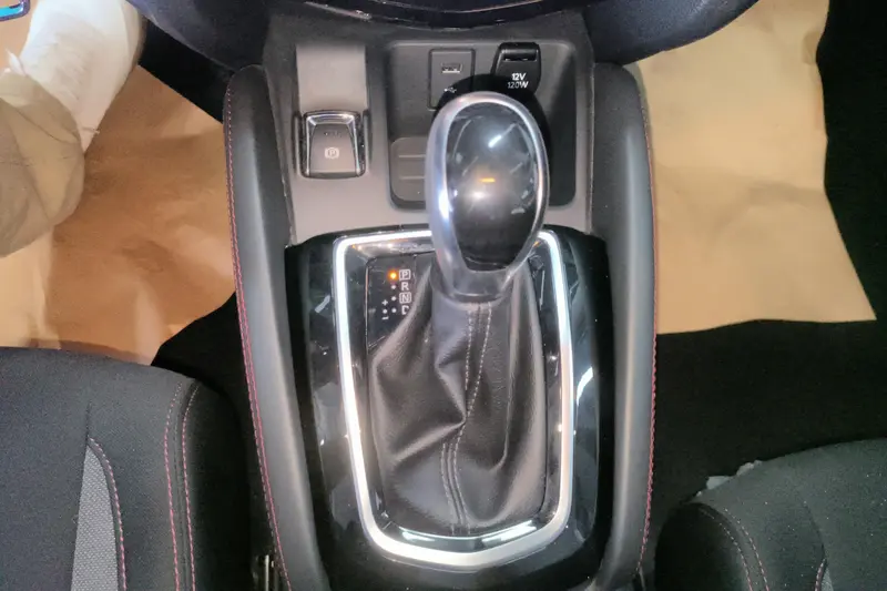 Nissan Qashqai — фото 11