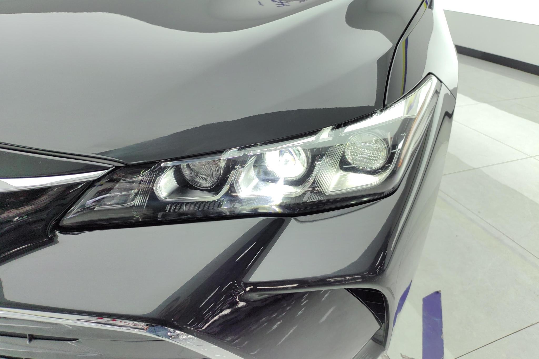 Toyota Avalon 2019 2.0L VI