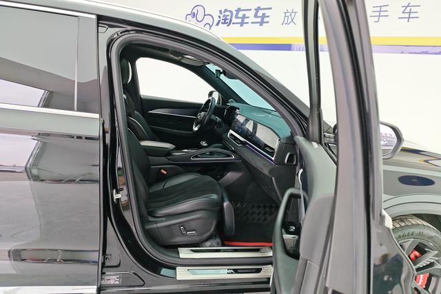 Geely Monjaro (Xingyue L) — фото 16