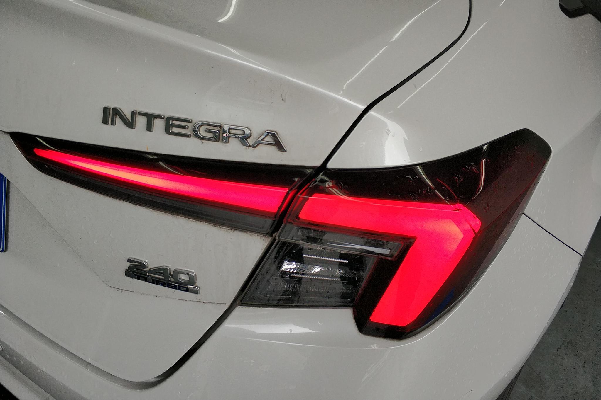 Honda Integra id 4487084 из Китая 10