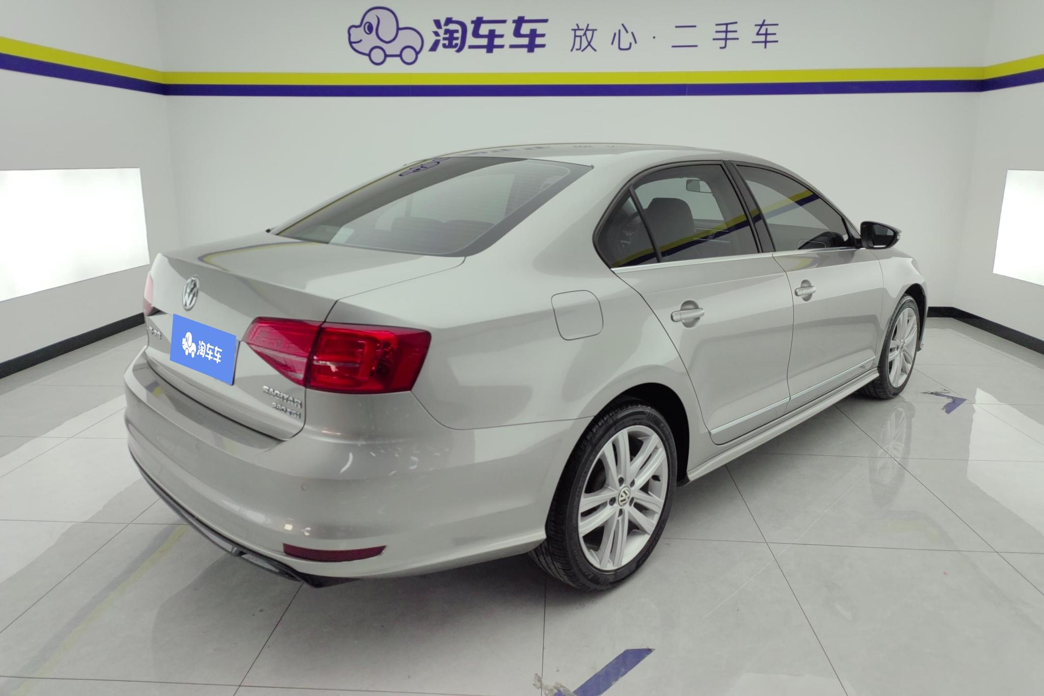 Volkswagen Sagitar 2018 280TSI DSG