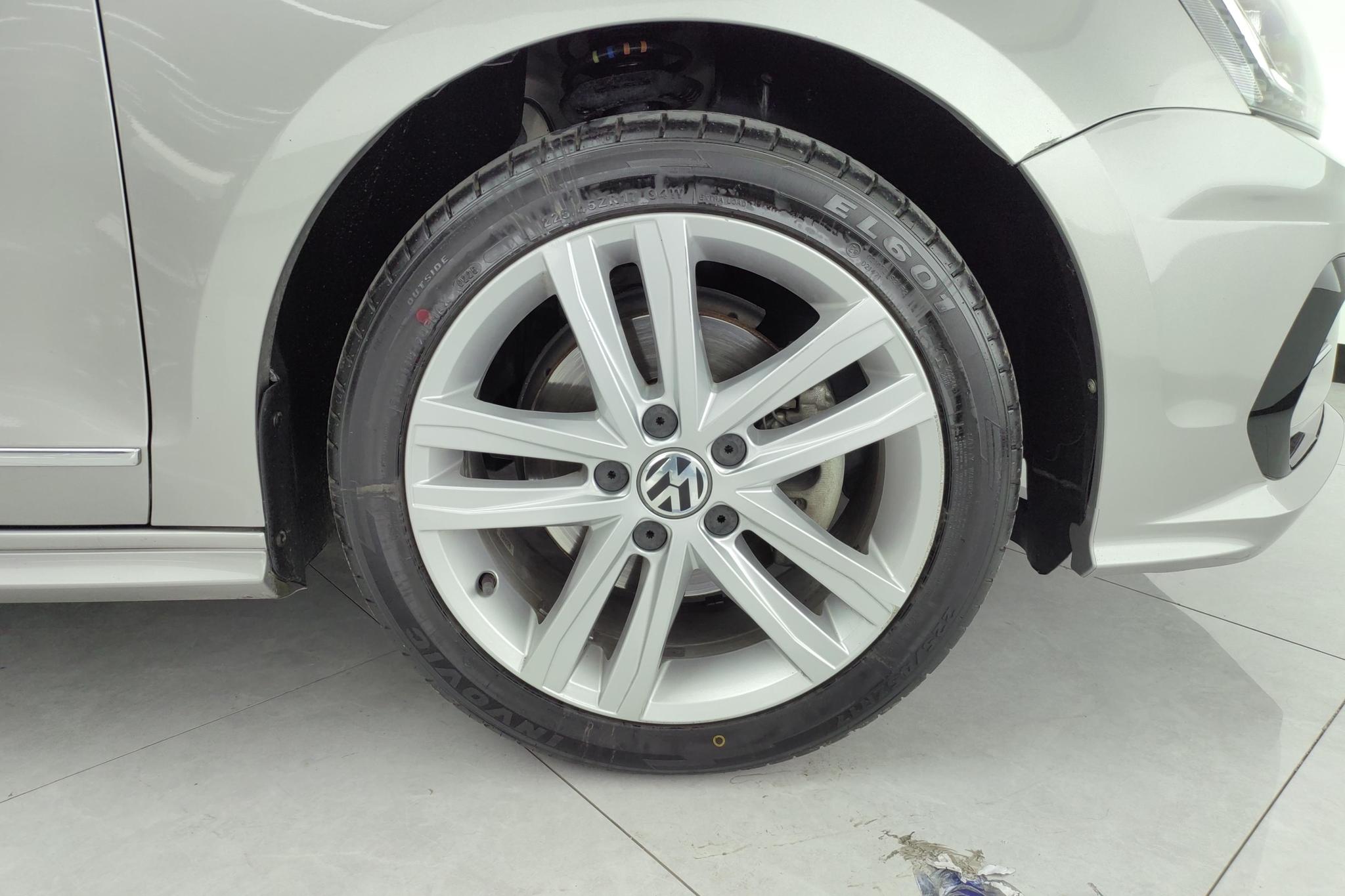 Volkswagen Sagitar 2018 280TSI DSG