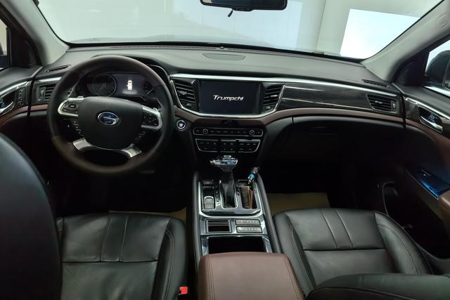 Trumpchi GS8 2017 320 T 2 WD 7 — фото 12